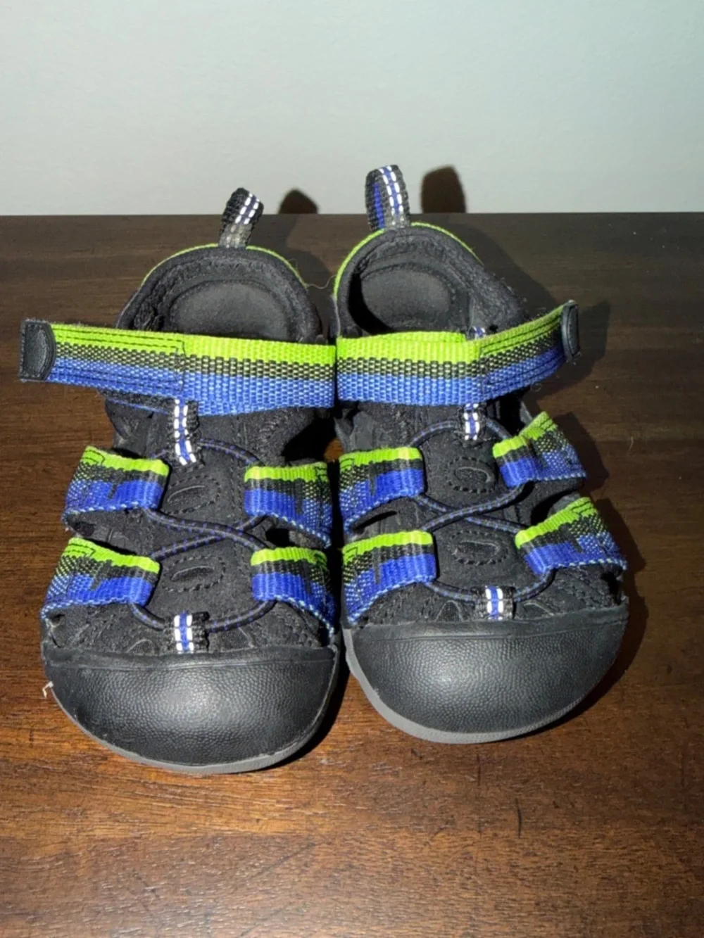Keen Little Kids Blue w/green Waterproof Sport Sandals Sz 6 Rubber Toe EUC